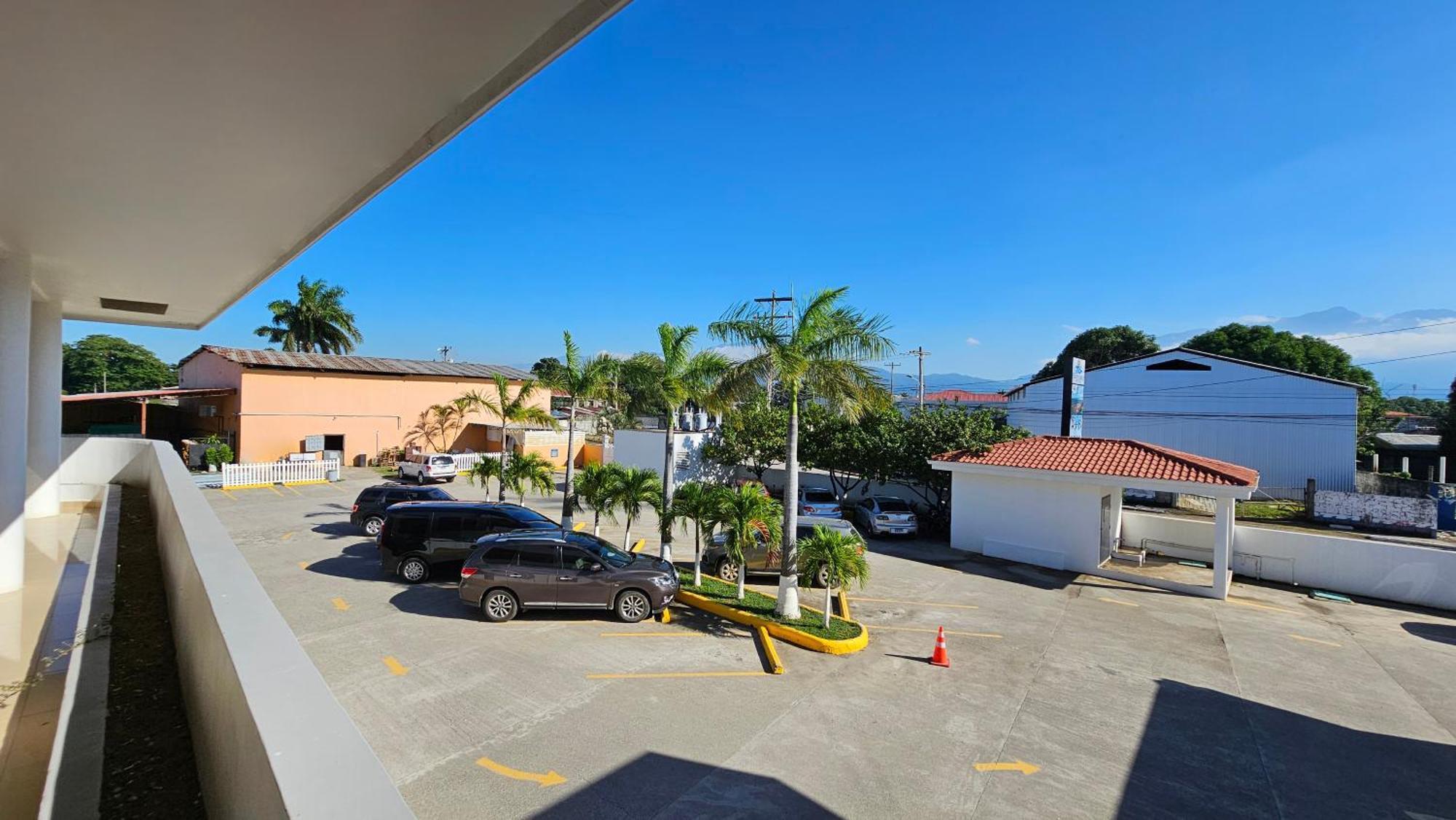 Hotel Partenon Beach La Ceiba Exterior photo